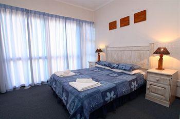First Group Palm Park Apartment Margate Bagian luar foto
